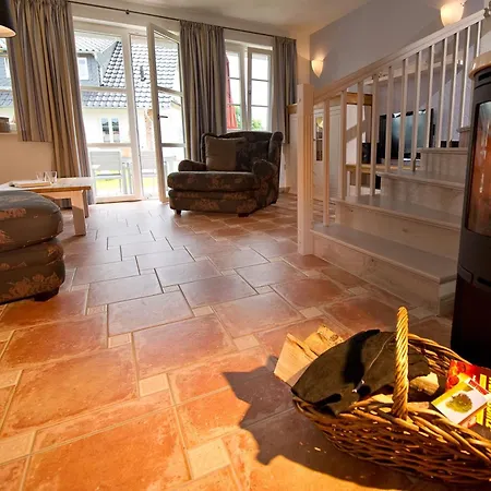 Gutshofhaeuser - Haushaelfte 1 Σπίτι διακοπών Sellin (Rugen)