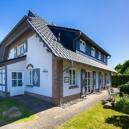 Gutshofhaeuser - Haushaelfte 1 Feriehus