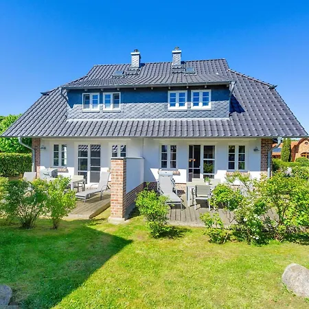 Gutshofhaeuser - Haushaelfte 1 Feriehus