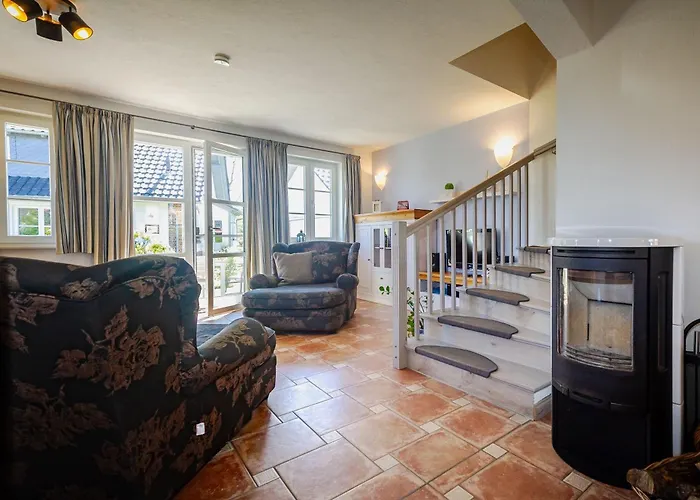 Gutshofhaeuser - Haushaelfte 1 別荘